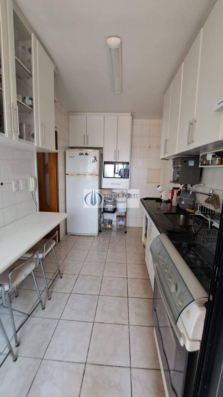 Apartamento à venda com 3 quartos, 84m² - Foto 25