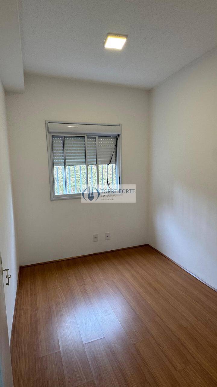 Apartamento à venda com 2 quartos, 45m² - Foto 12