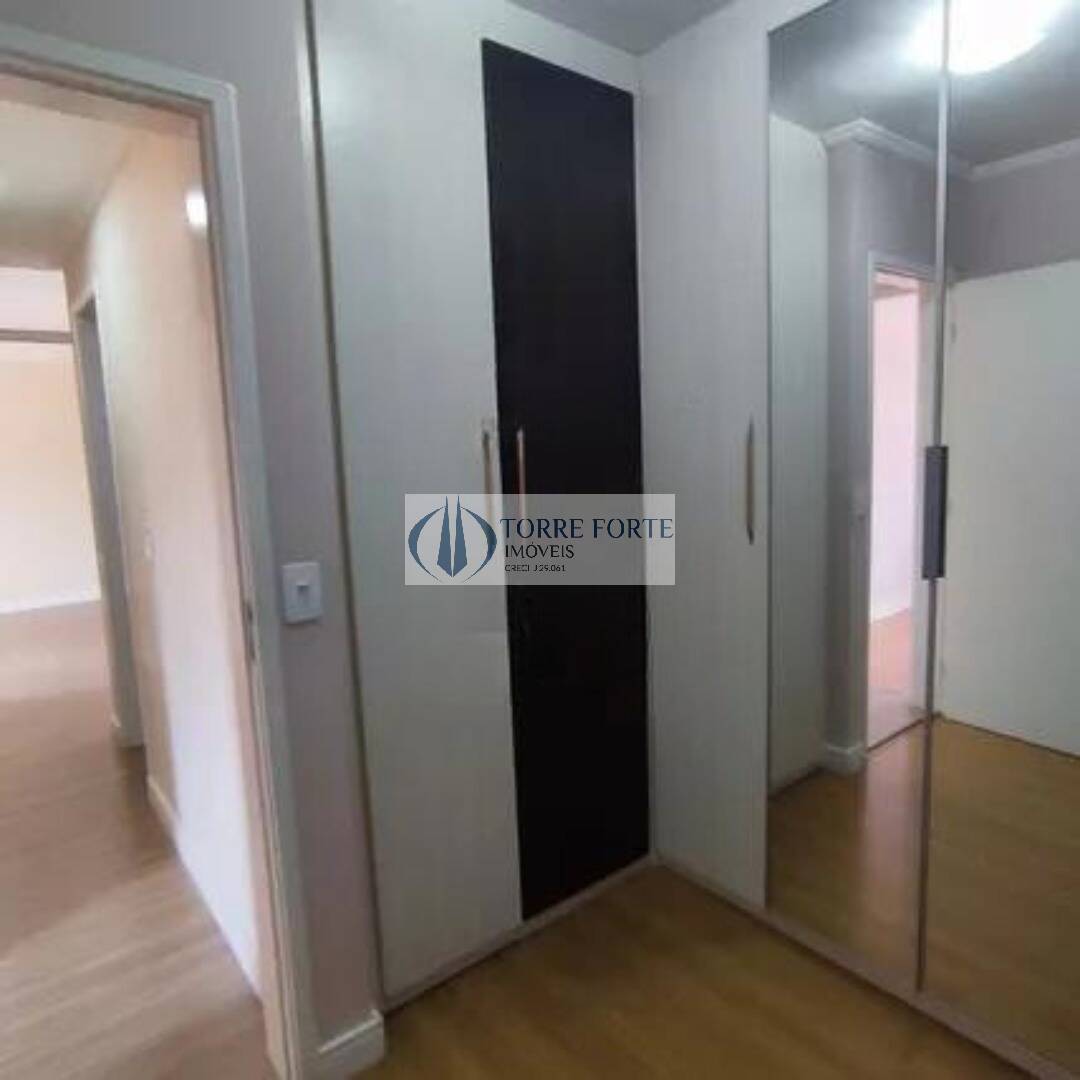 Apartamento à venda com 3 quartos, 65m² - Foto 3