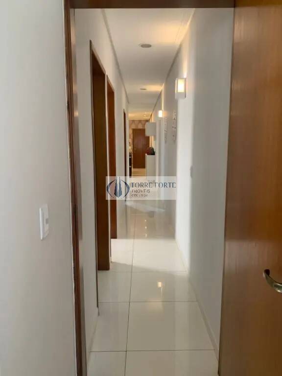 Apartamento à venda com 3 quartos, 138m² - Foto 10