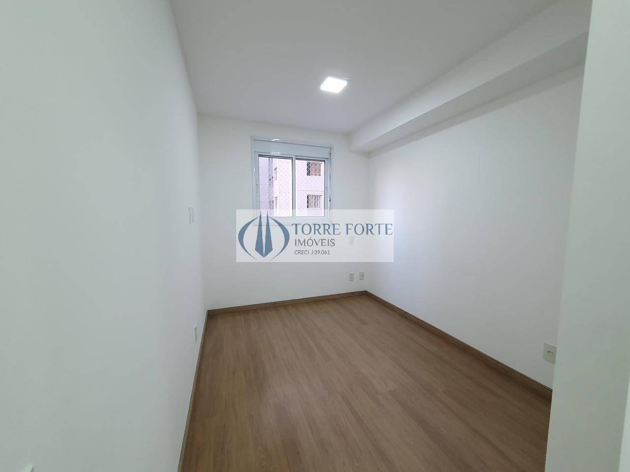 Apartamento à venda com 60 quartos, 60m² - Foto 17