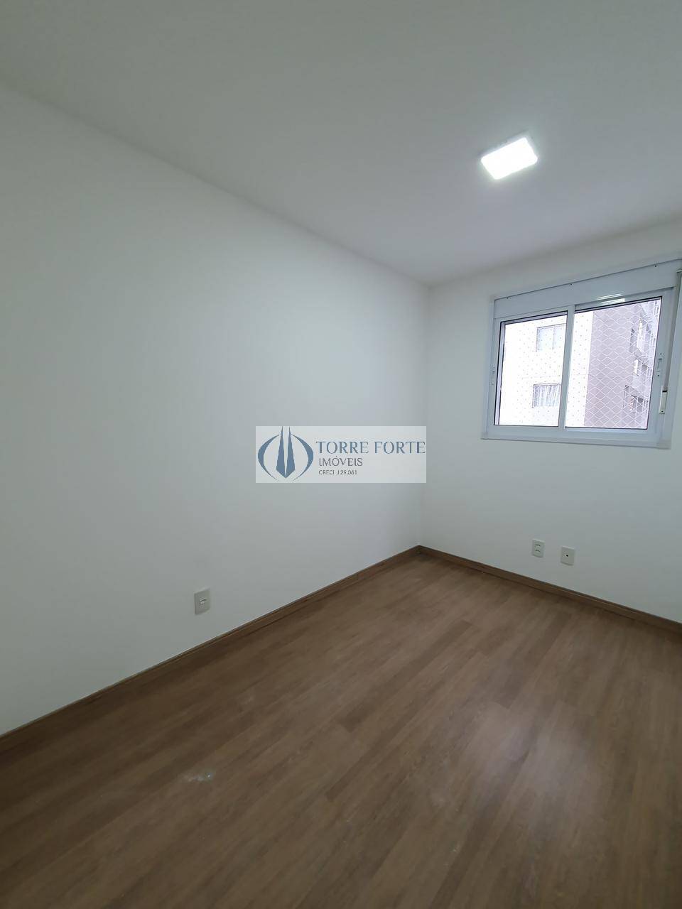 Apartamento à venda com 60 quartos, 60m² - Foto 24