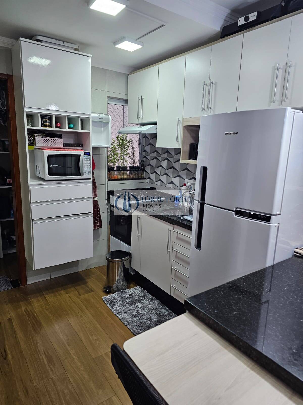 Apartamento à venda com 2 quartos, 47m² - Foto 3