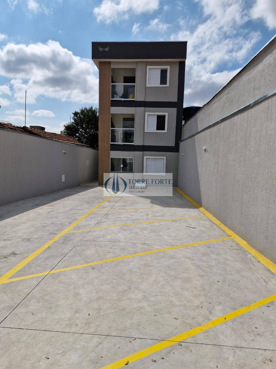 Apartamento à venda com 2 quartos, 40m² - Foto 22