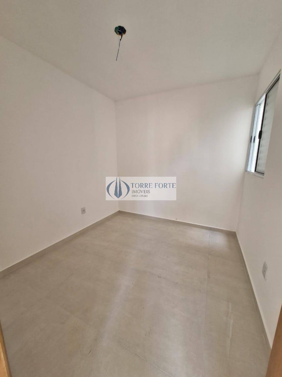 Apartamento à venda com 2 quartos, 40m² - Foto 15