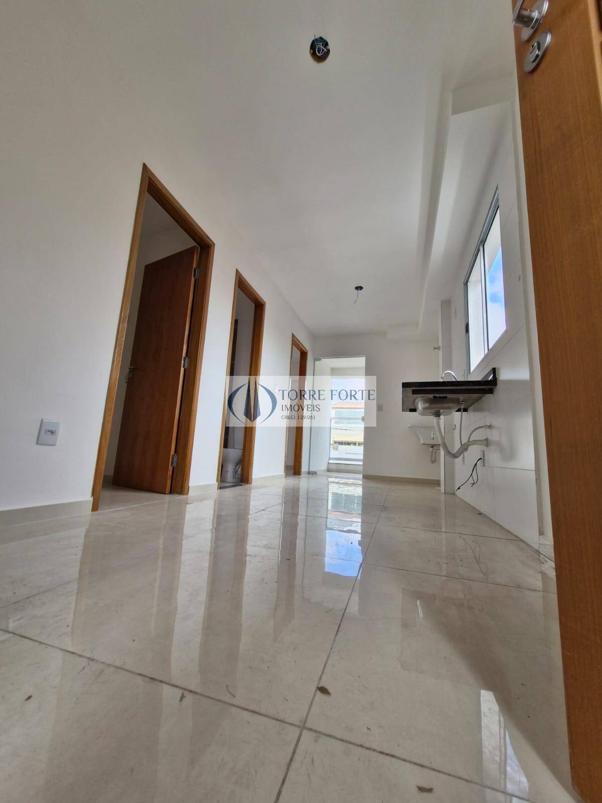 Apartamento à venda com 2 quartos, 40m² - Foto 11