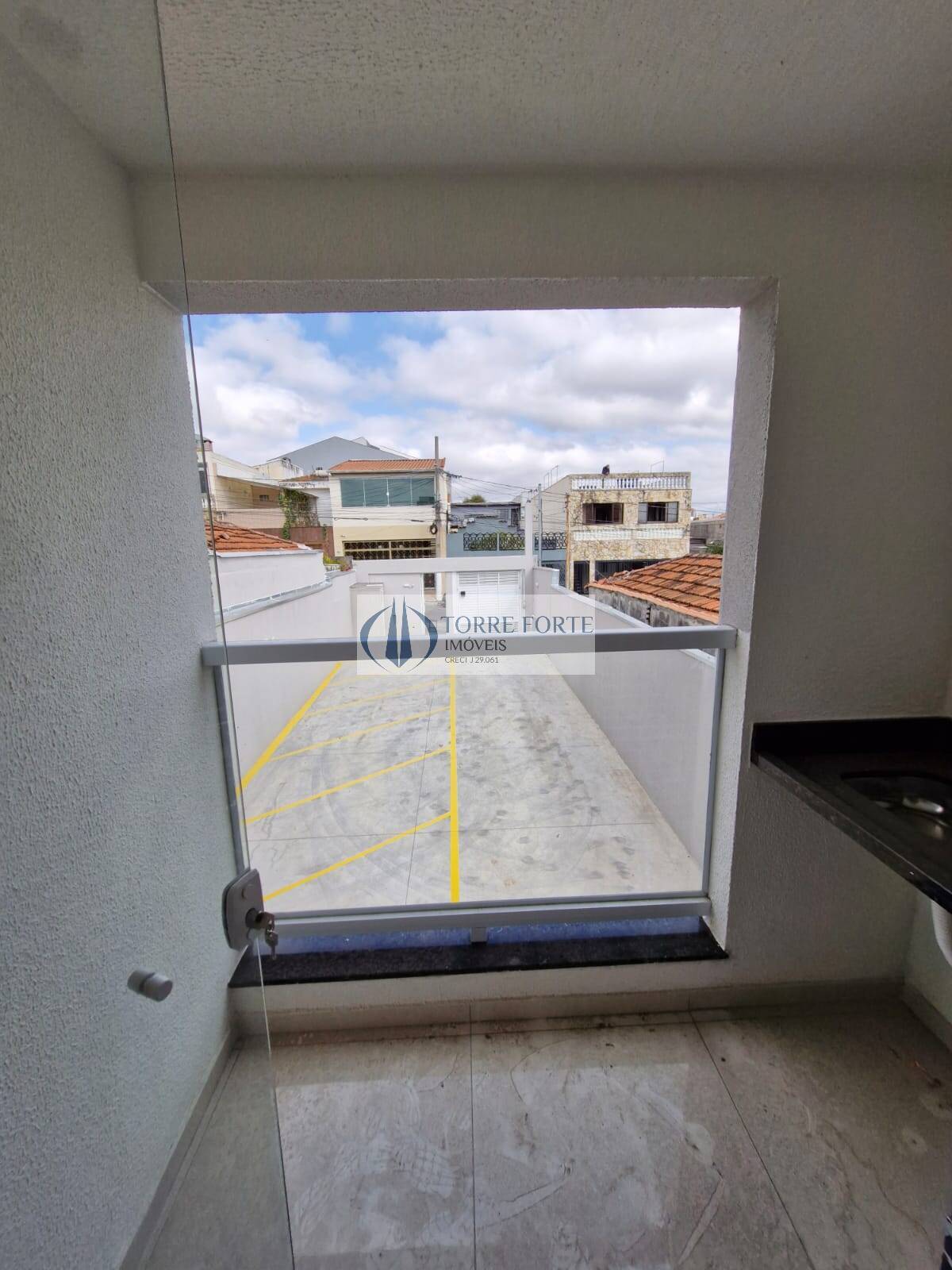 Apartamento à venda com 2 quartos, 40m² - Foto 1