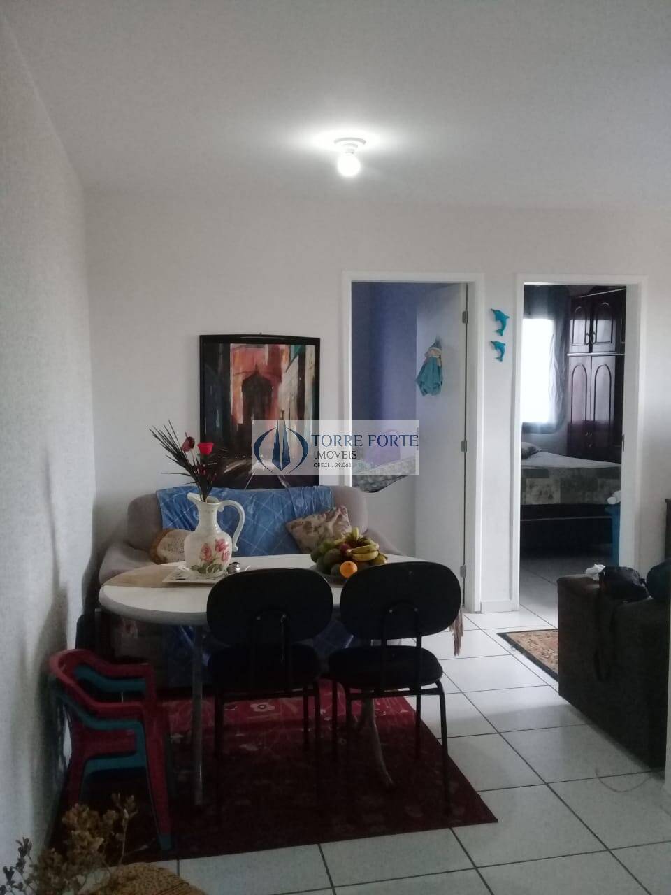 Apartamento à venda com 2 quartos, 49m² - Foto 2