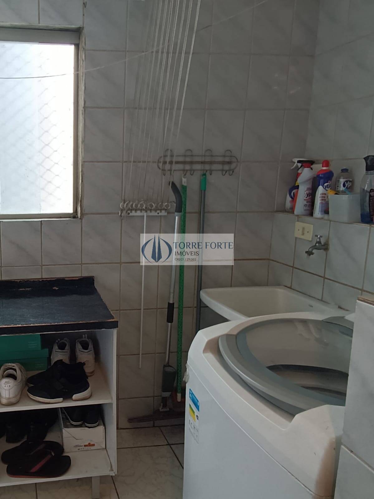 Apartamento à venda com 3 quartos, 94m² - Foto 8