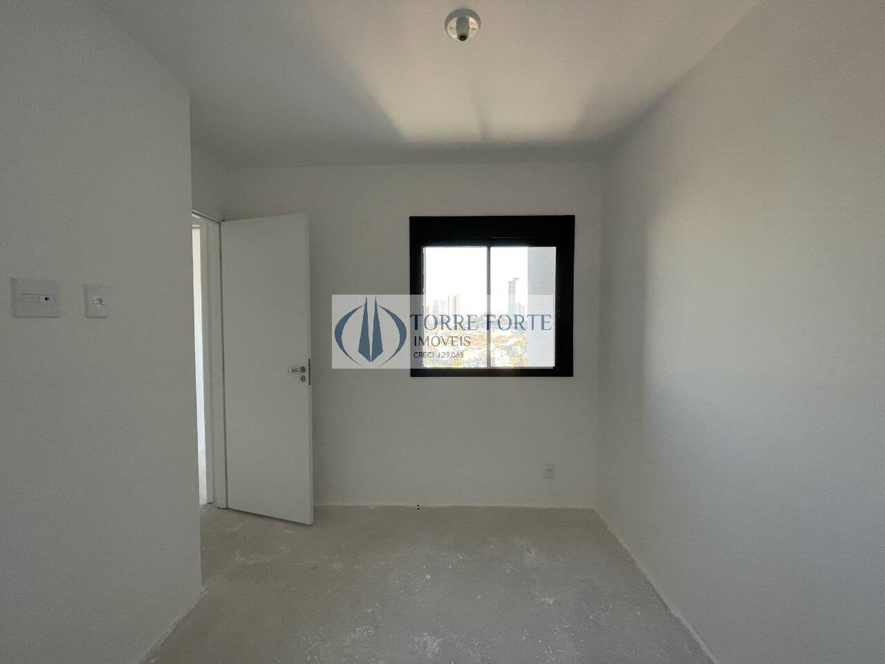 Apartamento à venda com 2 quartos, 45m² - Foto 10