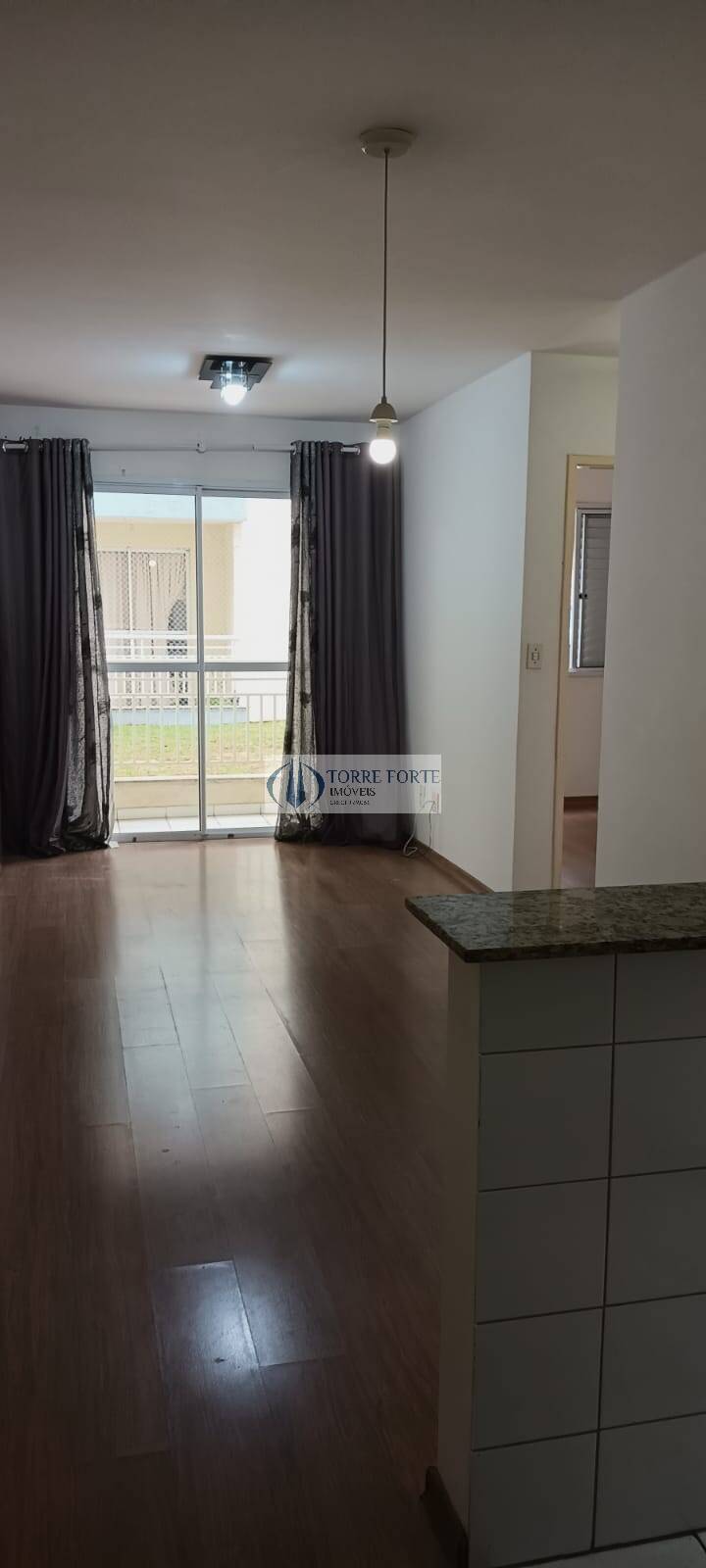 Apartamento à venda com 2 quartos, 50m² - Foto 11