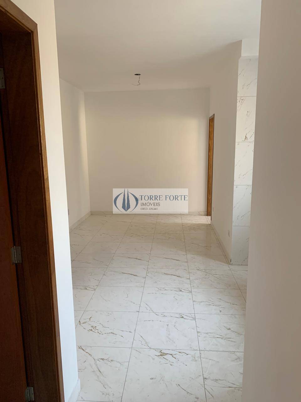 Apartamento à venda com 2 quartos, 41m² - Foto 3