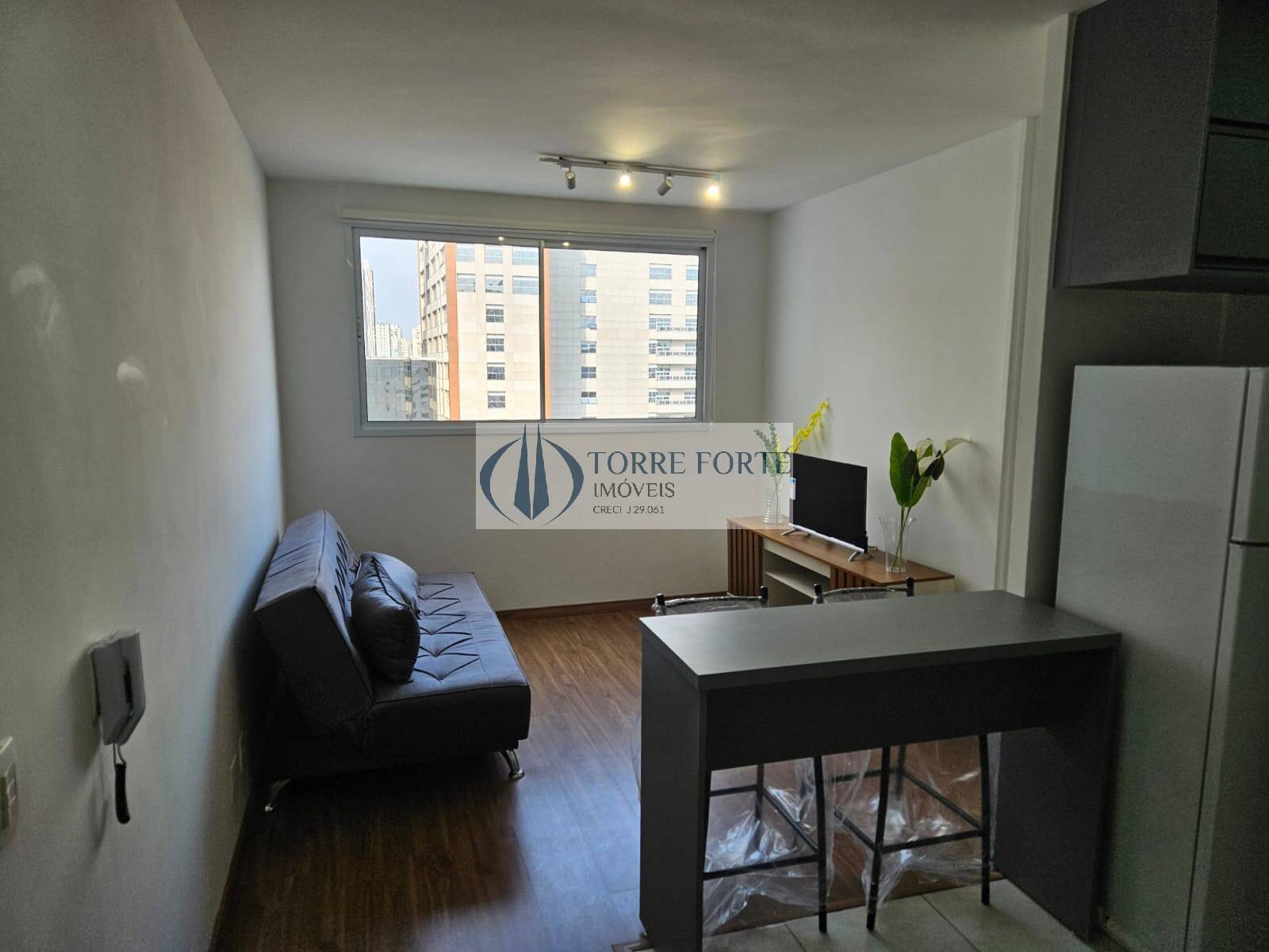 Apartamento para alugar com 1 quarto, 35m² - Foto 6