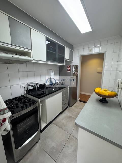 Apartamento à venda com 3 quartos, 61m² - Foto 1