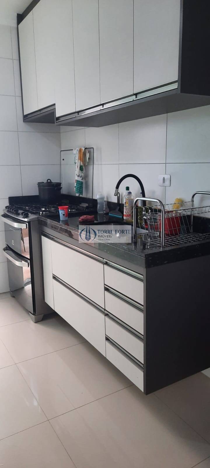 Apartamento à venda com 3 quartos, 100m² - Foto 6