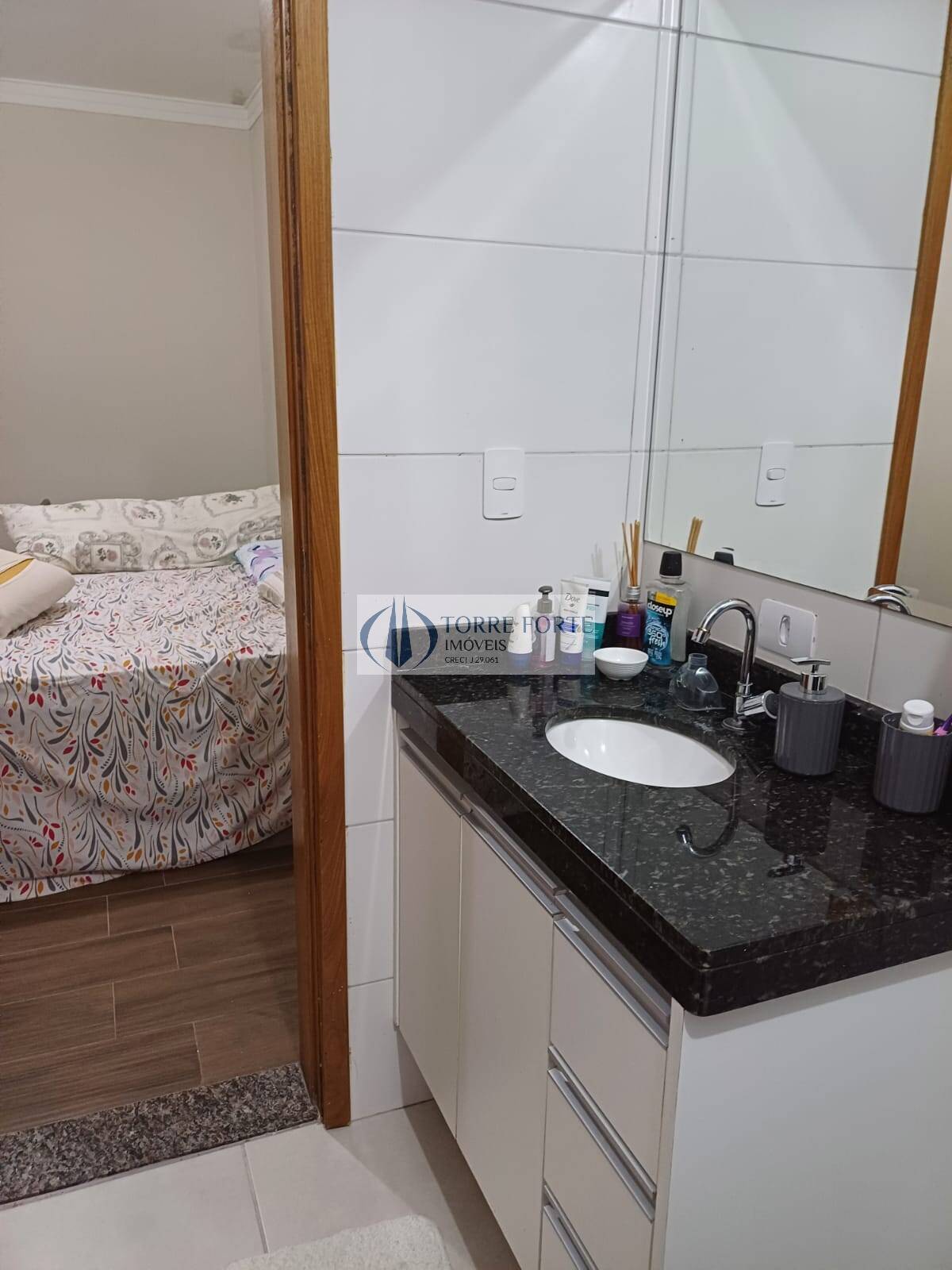 Apartamento à venda com 3 quartos, 100m² - Foto 17