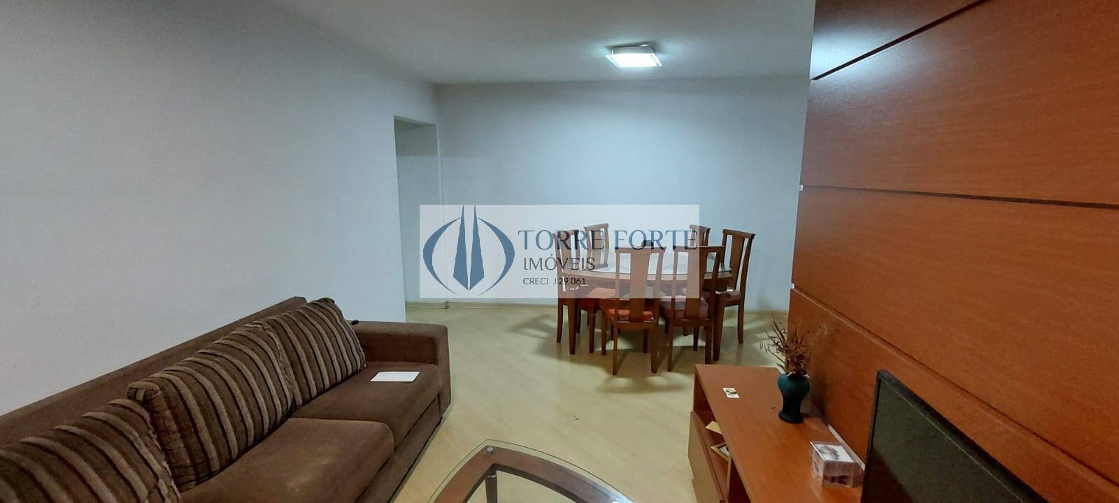 Apartamento à venda com 2 quartos, 67m² - Foto 10