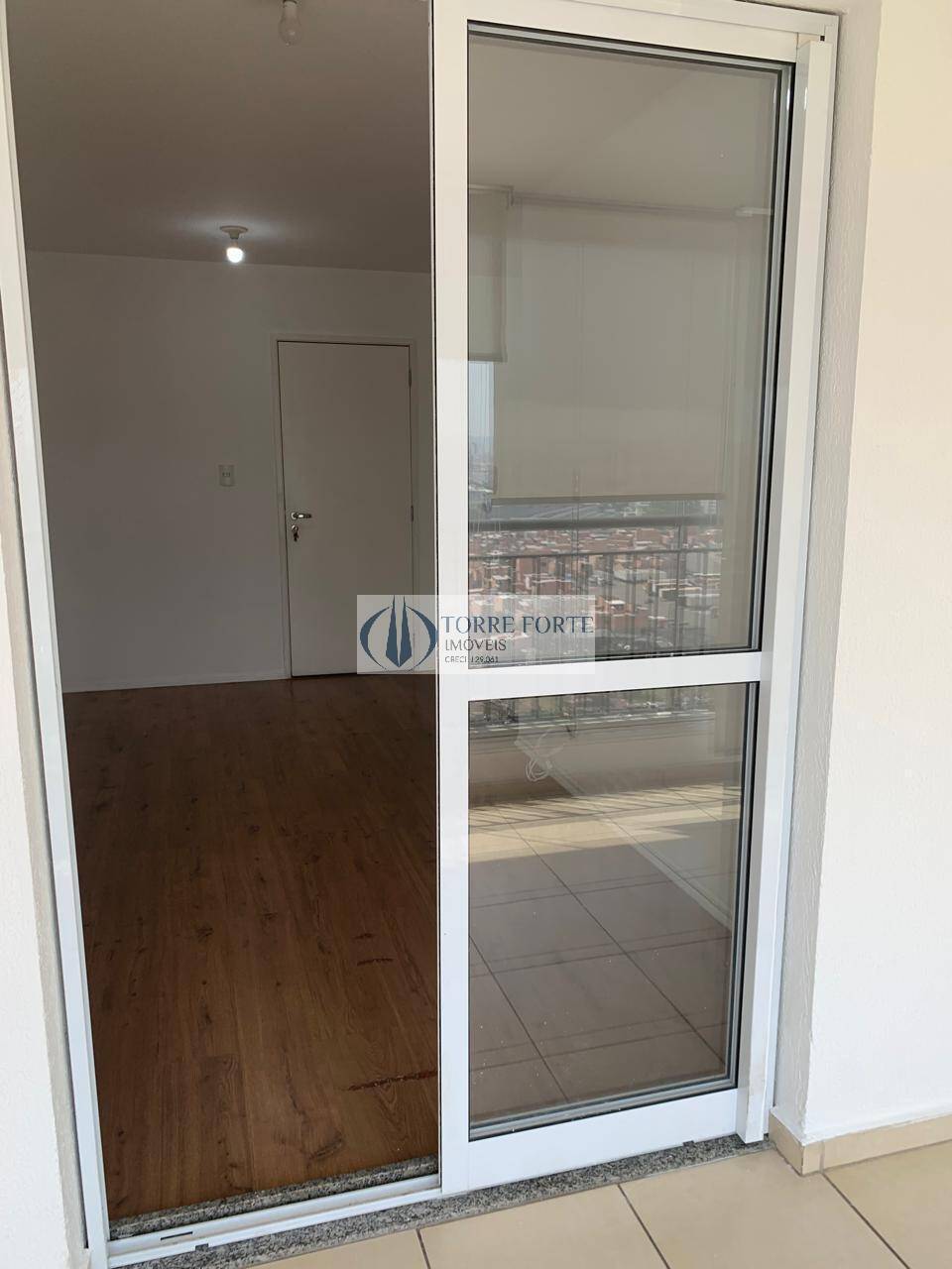 Apartamento à venda com 2 quartos, 60m² - Foto 17