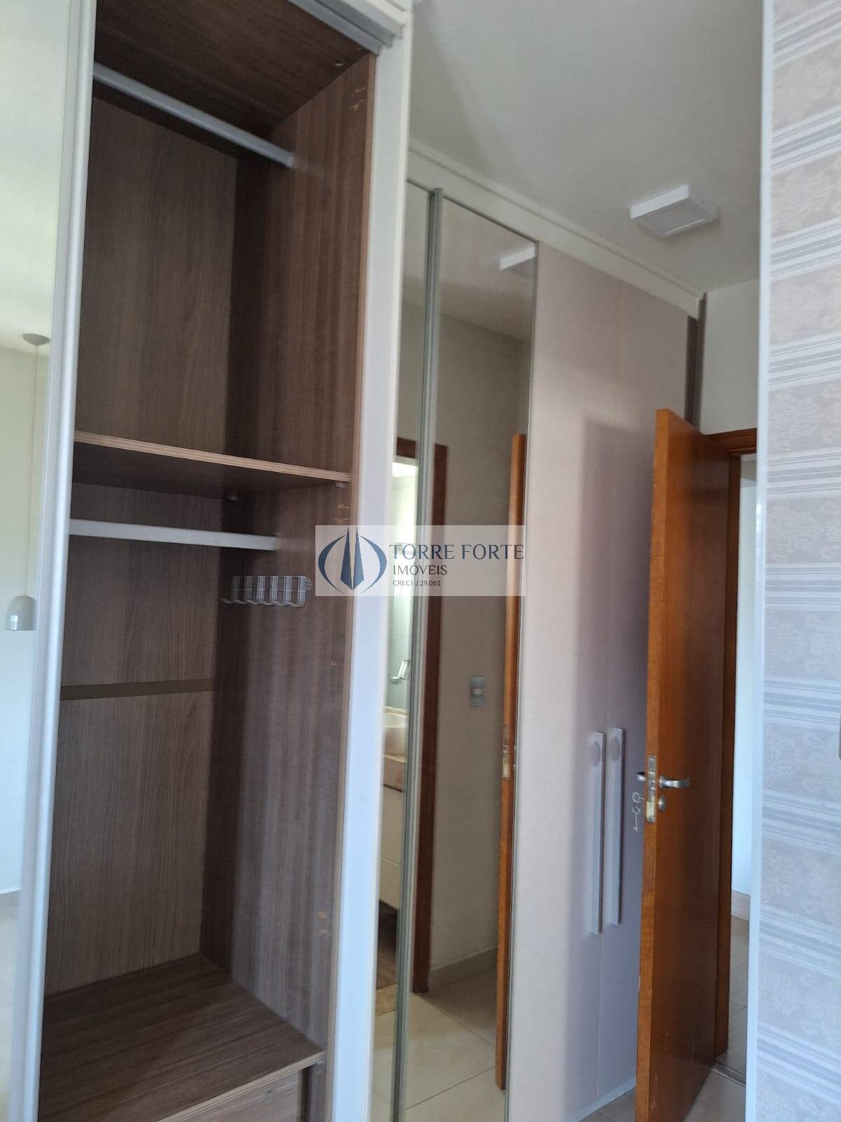 Apartamento à venda com 2 quartos, 78m² - Foto 20