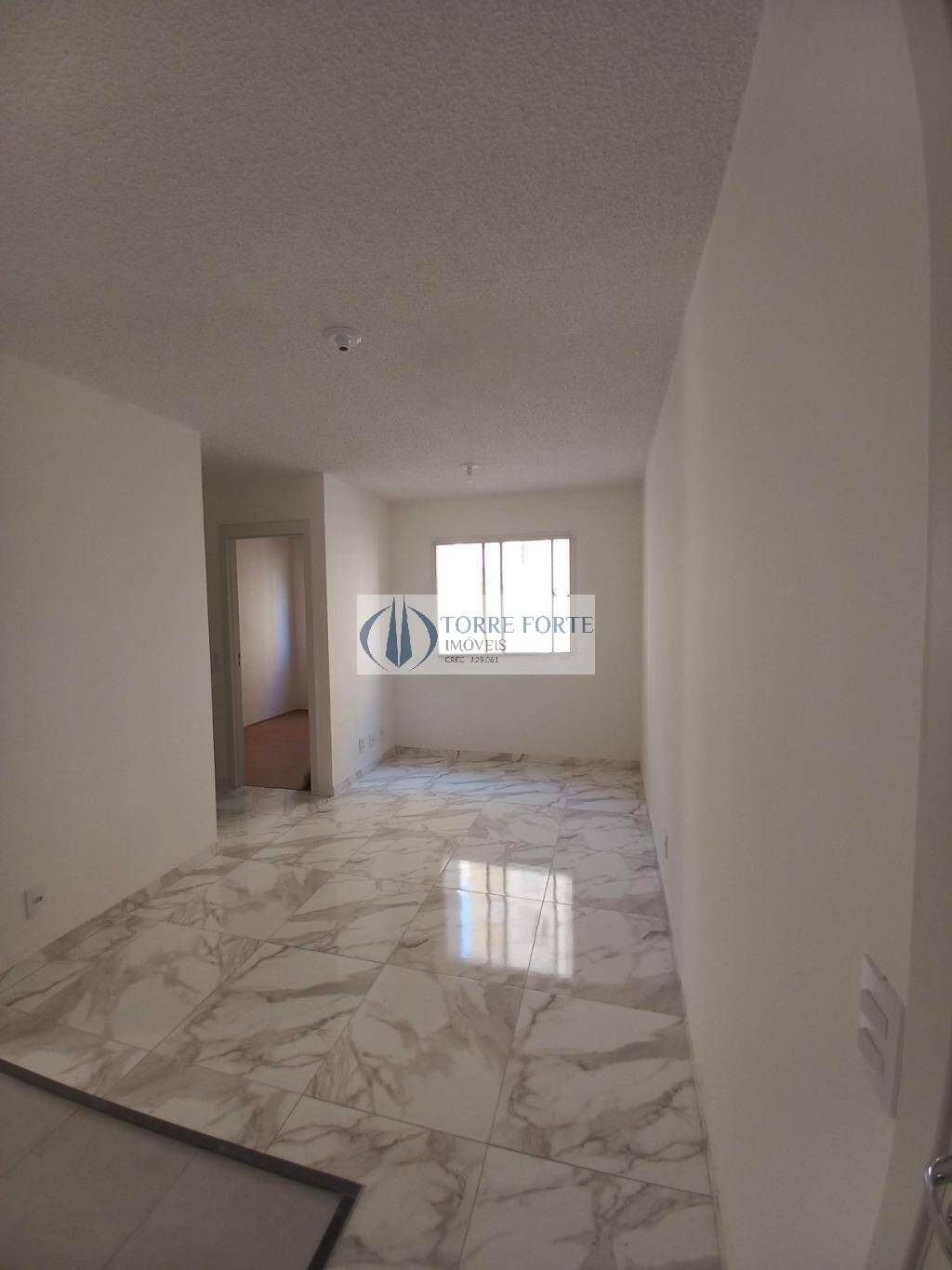 Apartamento à venda com 2 quartos, 41m² - Foto 15