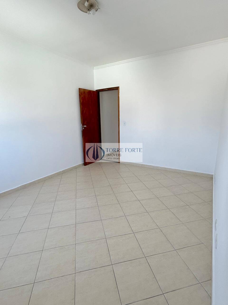 Casa para alugar com 2 quartos, 127m² - Foto 16