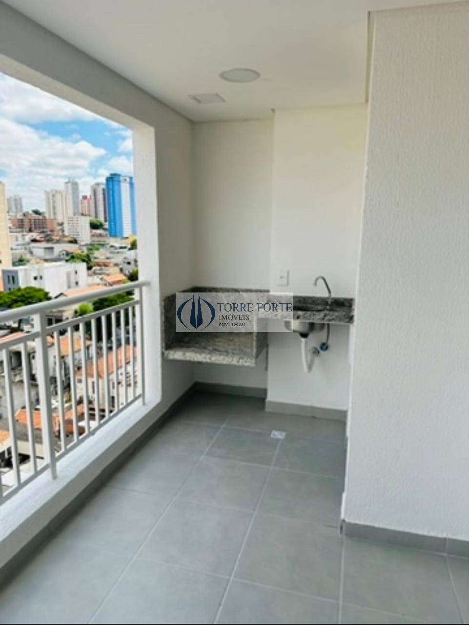 Apartamento à venda com 3 quartos, 65m² - Foto 1