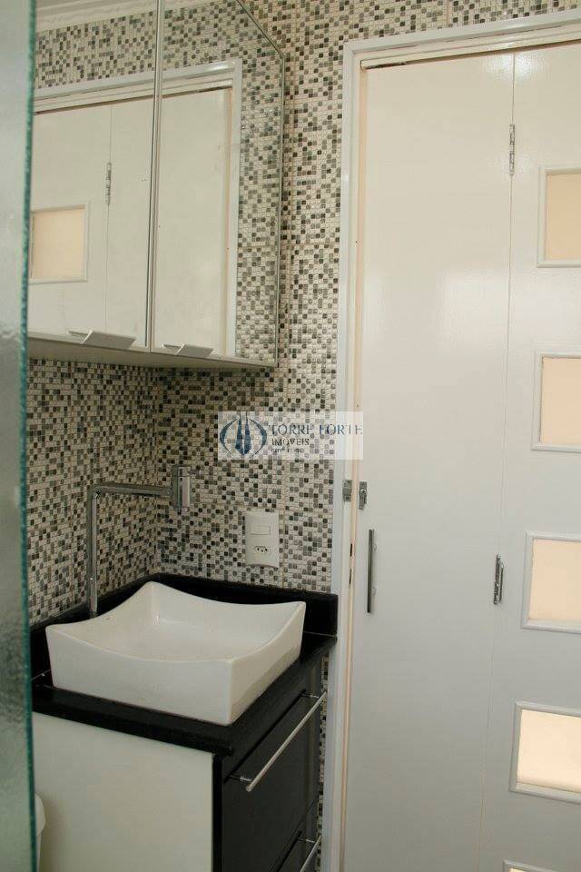 Apartamento à venda com 3 quartos, 45m² - Foto 15