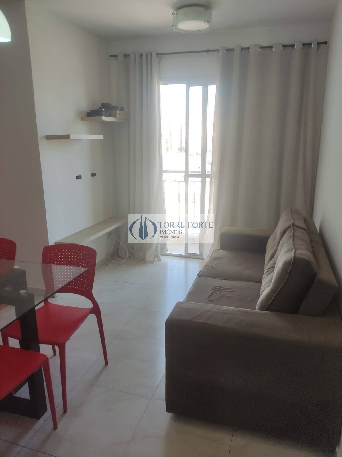 Apartamento para alugar com 3 quartos, 64m² - Foto 11