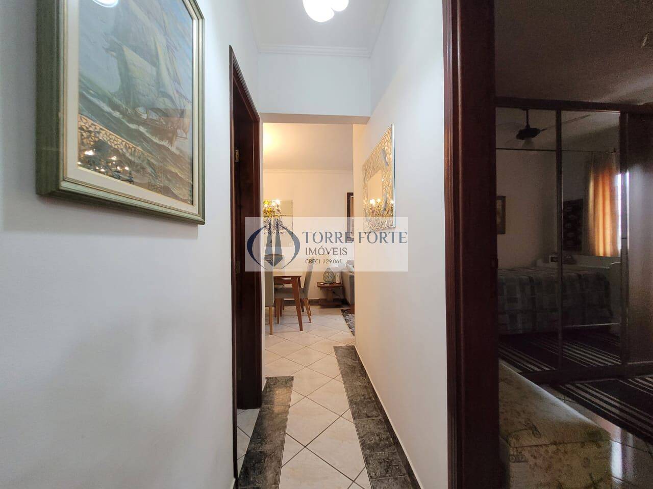 Apartamento à venda com 2 quartos, 65m² - Foto 3