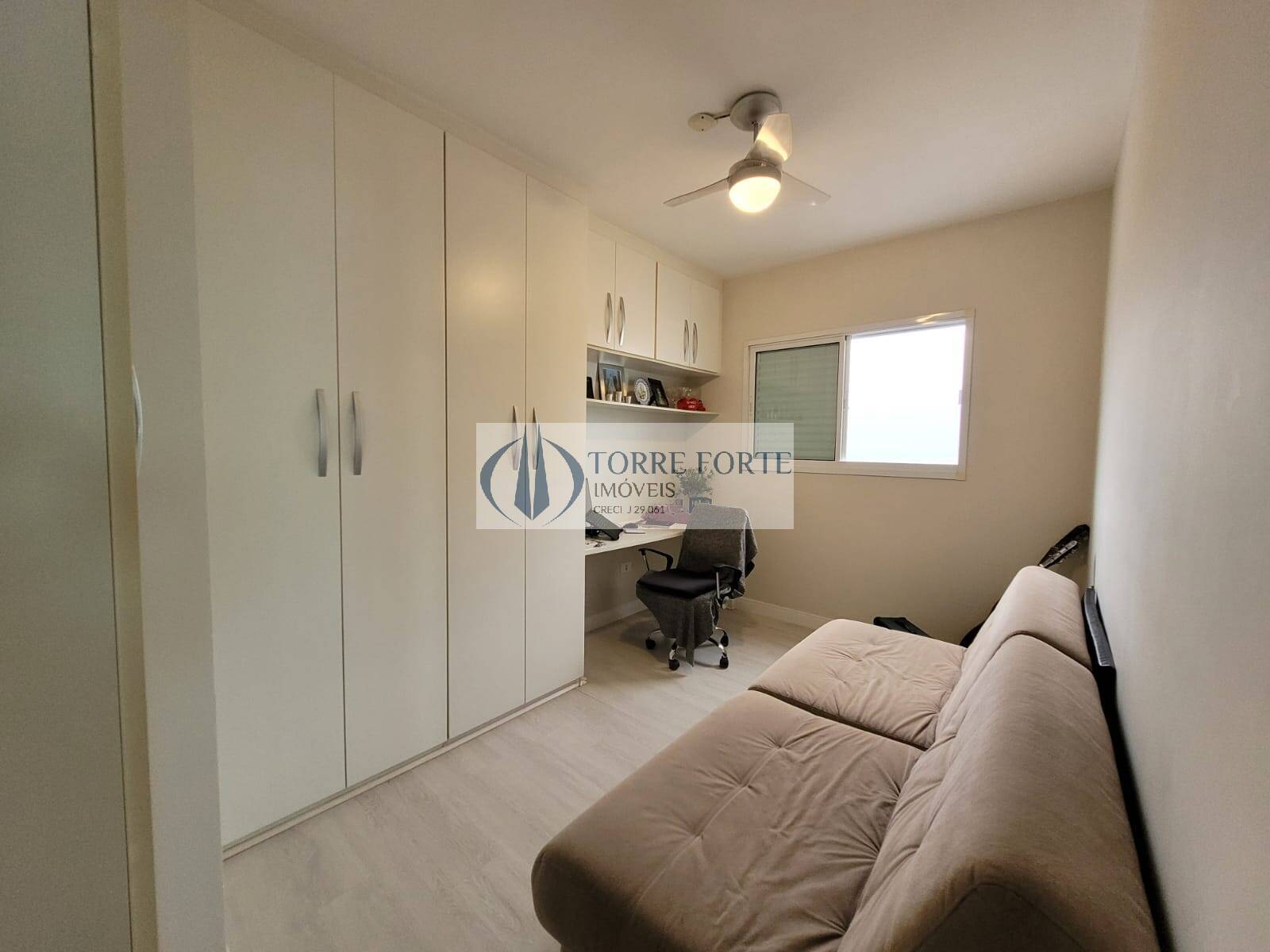 Apartamento à venda com 3 quartos, 100m² - Foto 6