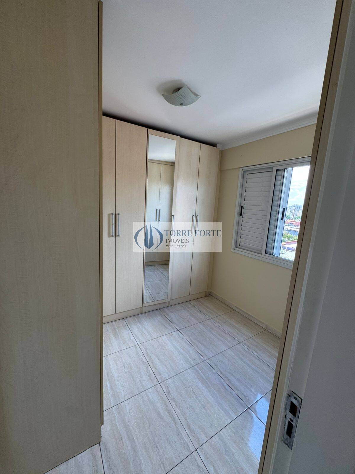 Apartamento à venda com 3 quartos, 65m² - Foto 12