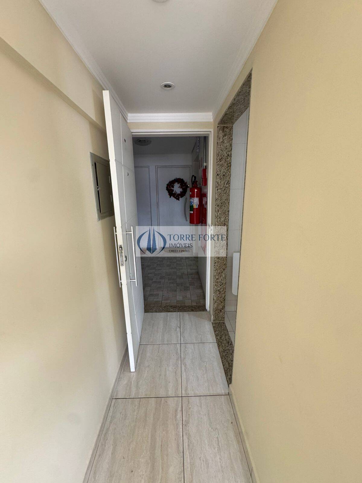 Apartamento à venda com 3 quartos, 65m² - Foto 15