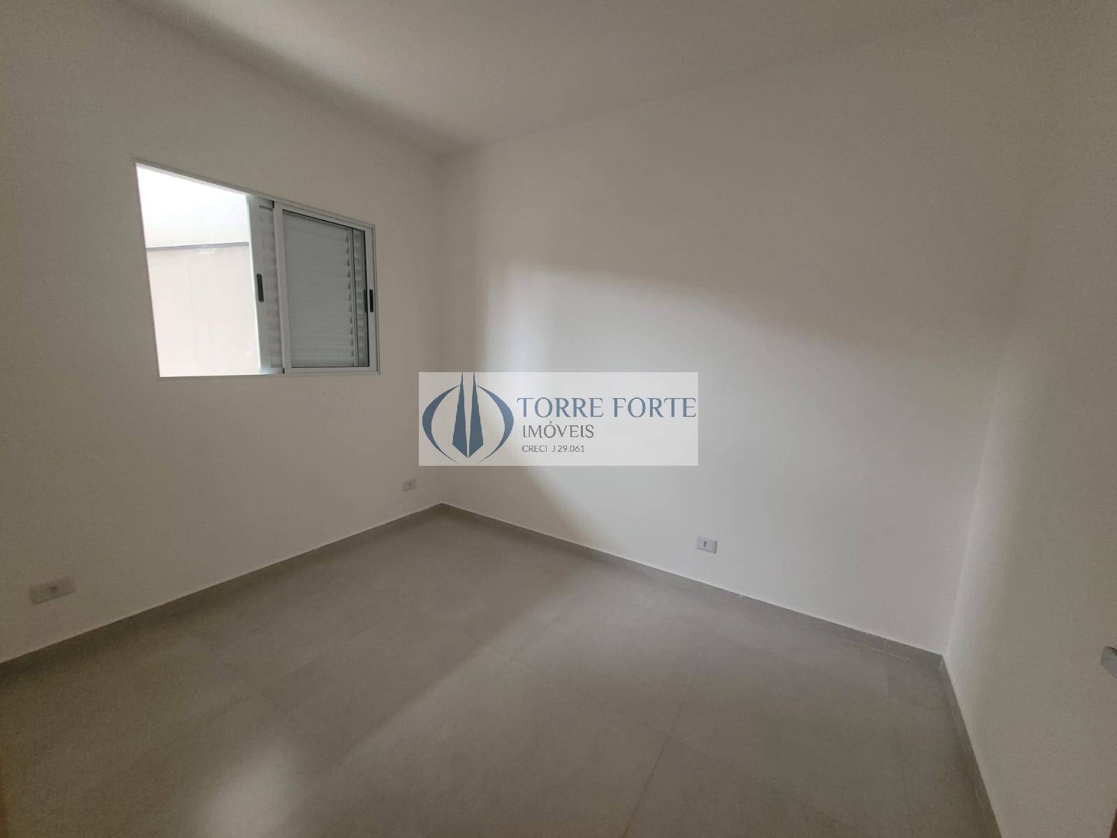 Apartamento à venda com 2 quartos, 40m² - Foto 9