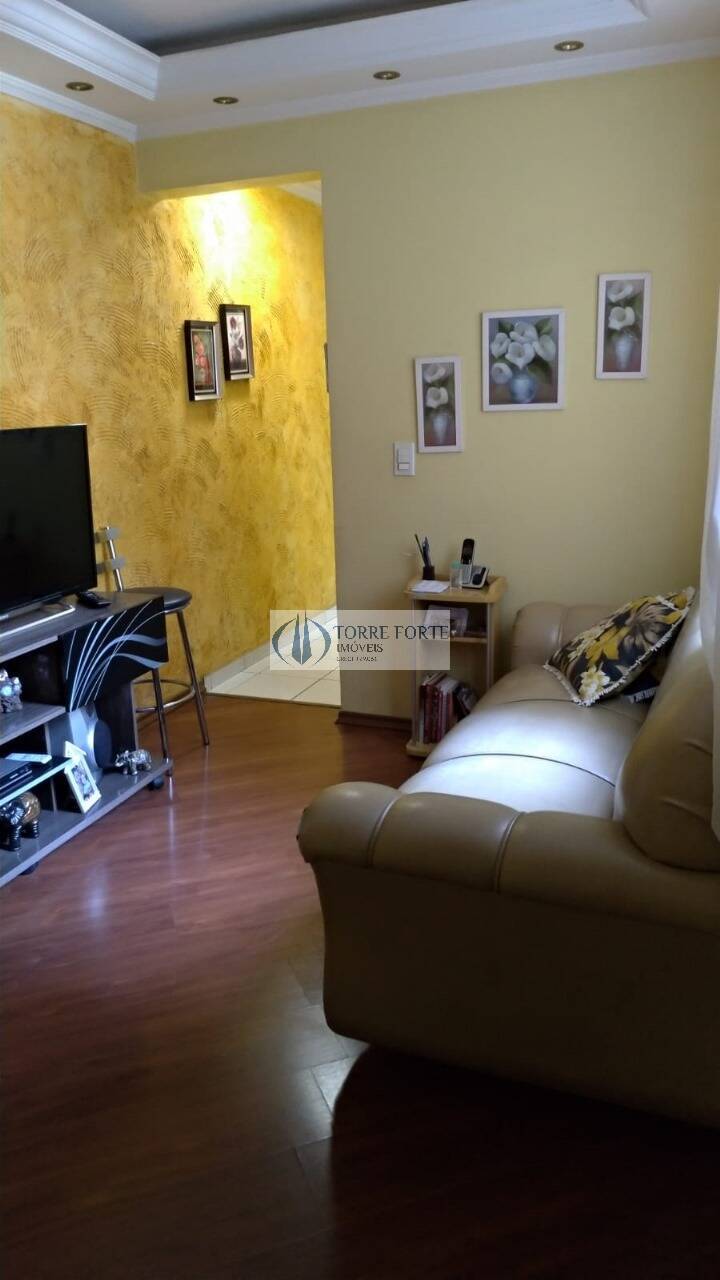 Apartamento à venda com 2 quartos, 43m² - Foto 2