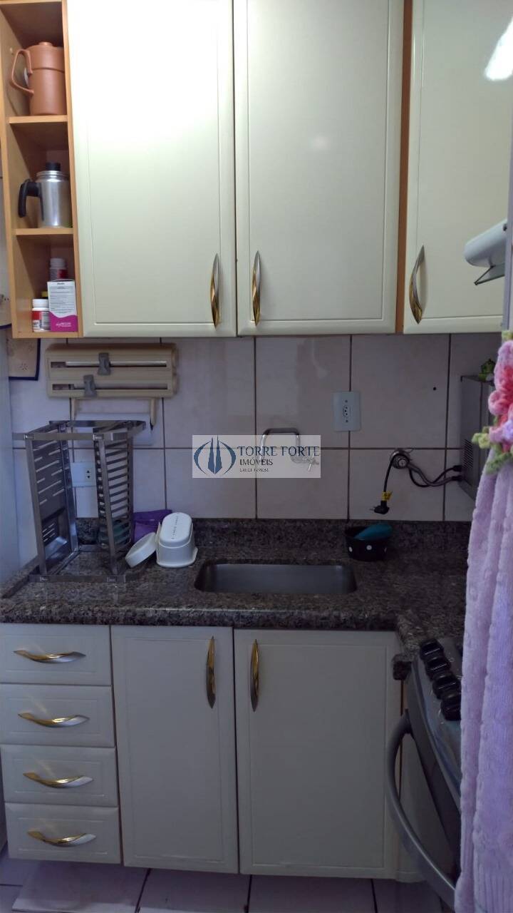 Apartamento à venda com 2 quartos, 43m² - Foto 22