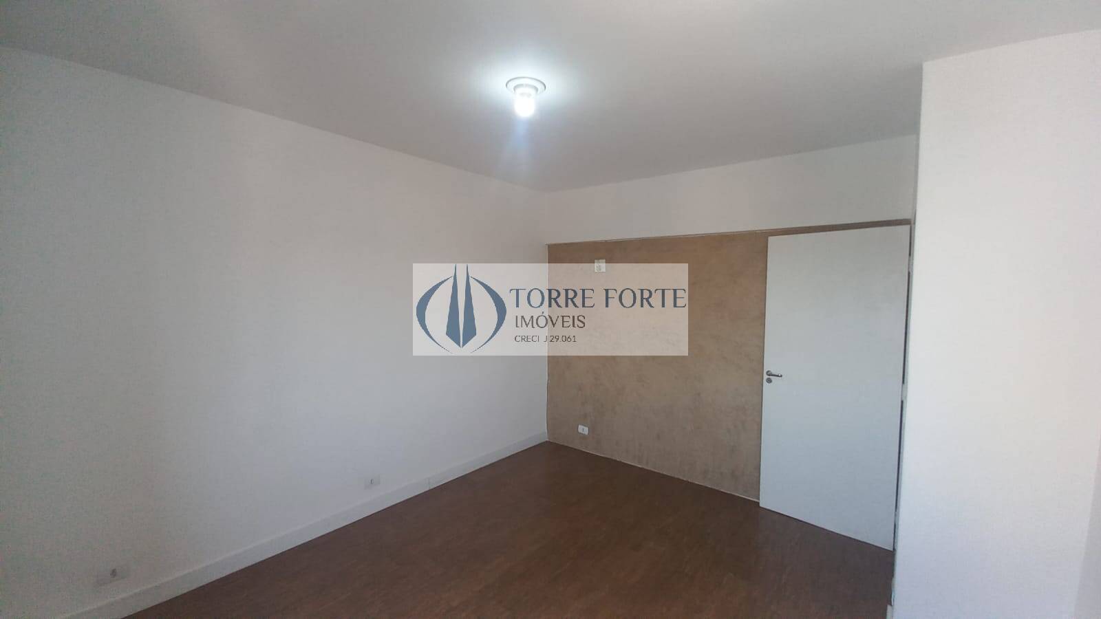 Apartamento para alugar com 2 quartos, 73m² - Foto 12