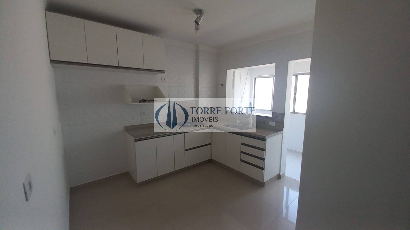 Apartamento para alugar com 2 quartos, 73m² - Foto 4