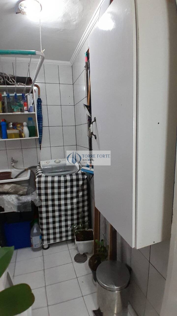 Apartamento à venda com 1 quarto, 45m² - Foto 8