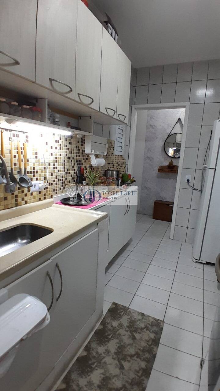 Apartamento à venda com 1 quarto, 45m² - Foto 1