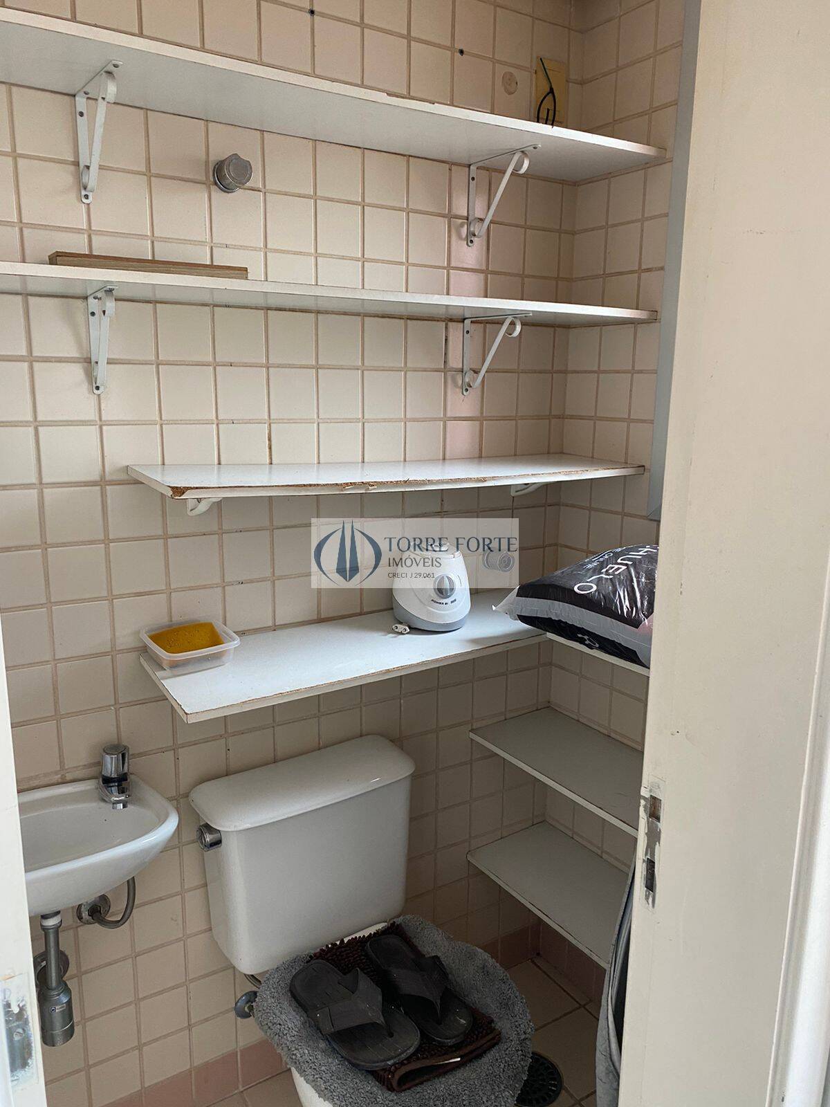 Apartamento à venda com 3 quartos, 80m² - Foto 6