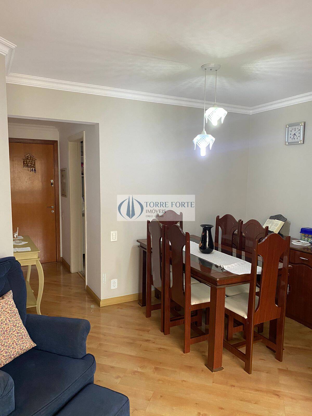 Apartamento à venda com 3 quartos, 80m² - Foto 3