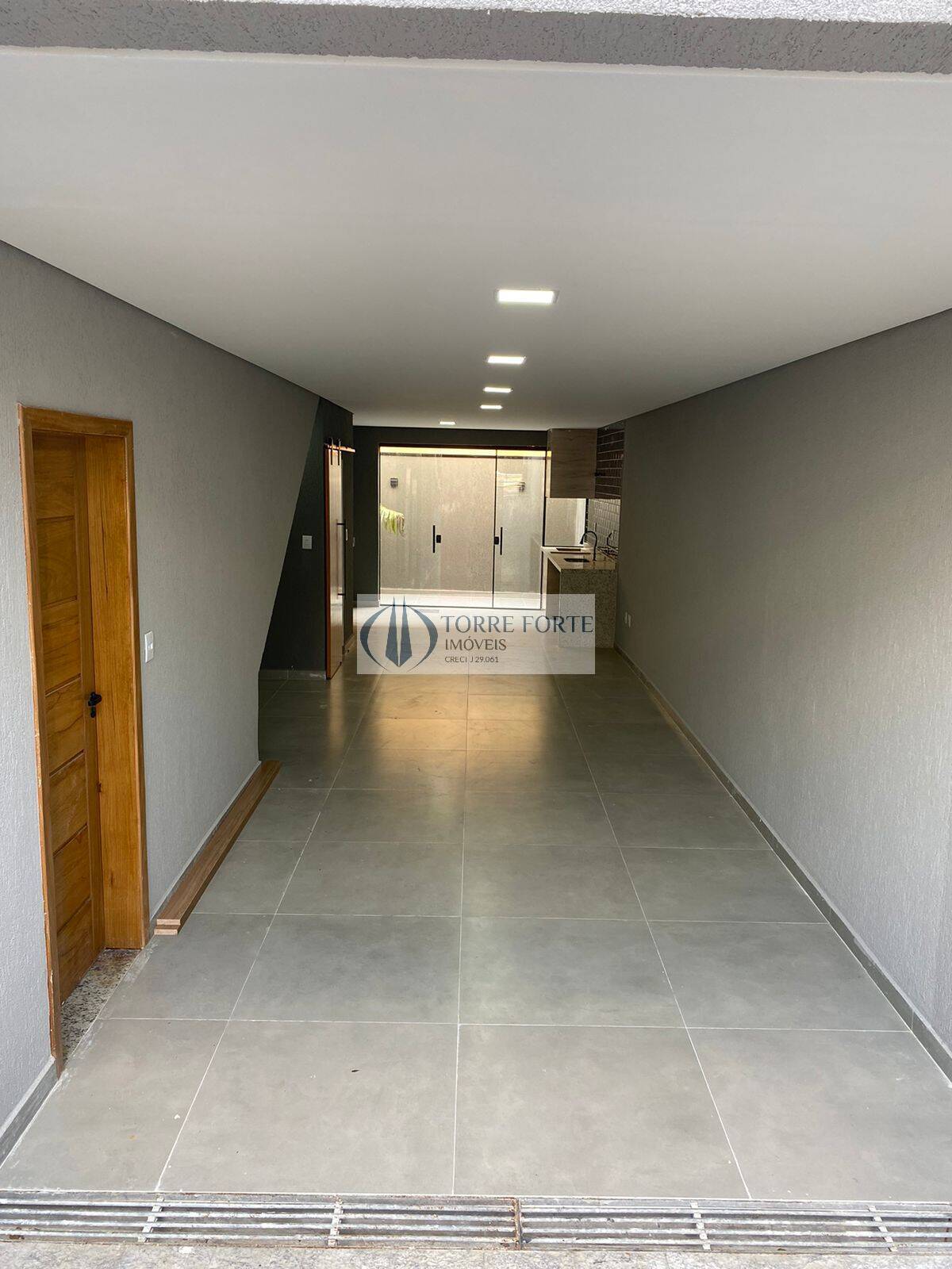 Casa à venda com 3 quartos, 140m² - Foto 8