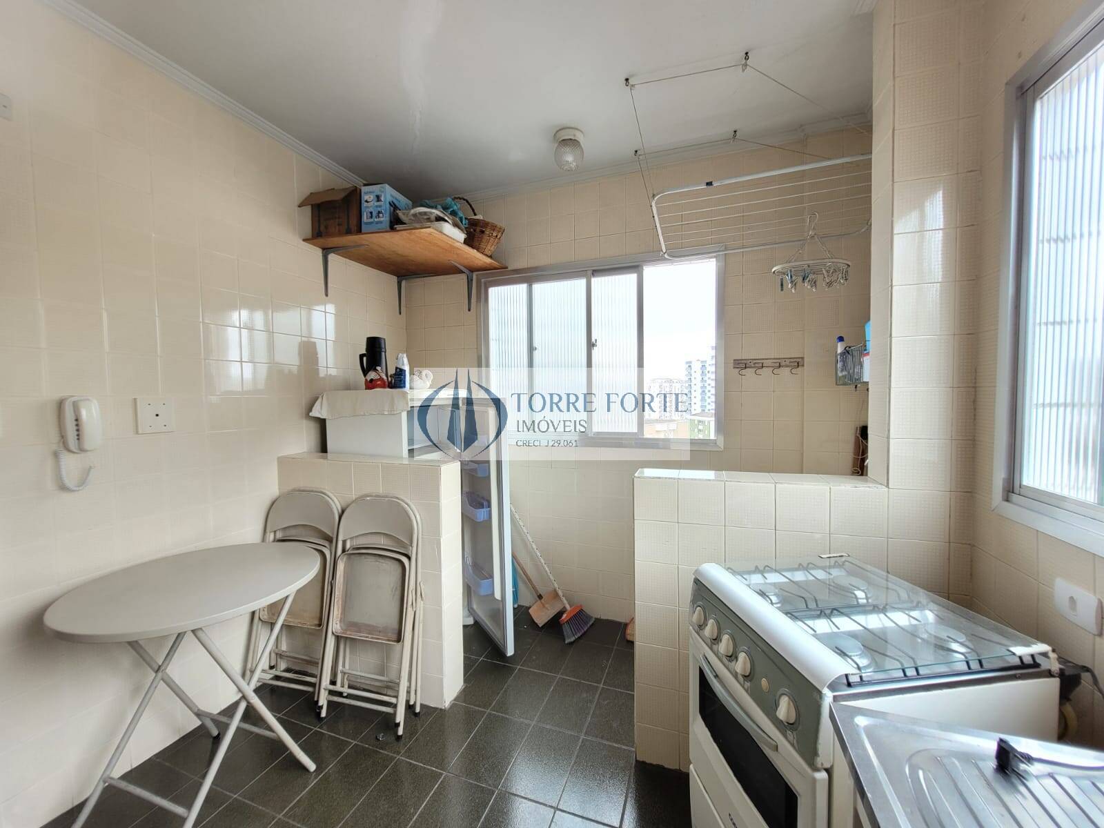 Apartamento à venda com 1 quarto, 32m² - Foto 9