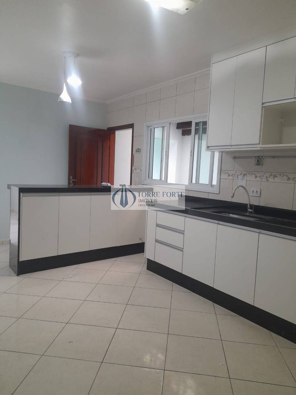 Sobrado à venda com 3 quartos, 125m² - Foto 1