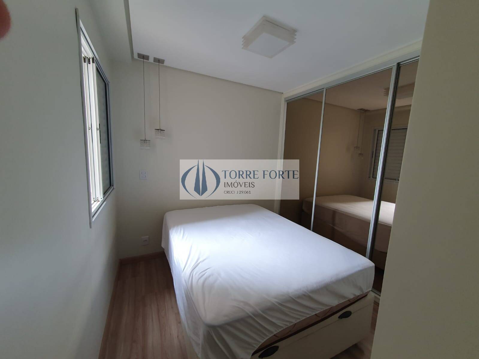 Apartamento para alugar com 2 quartos, 56m² - Foto 7