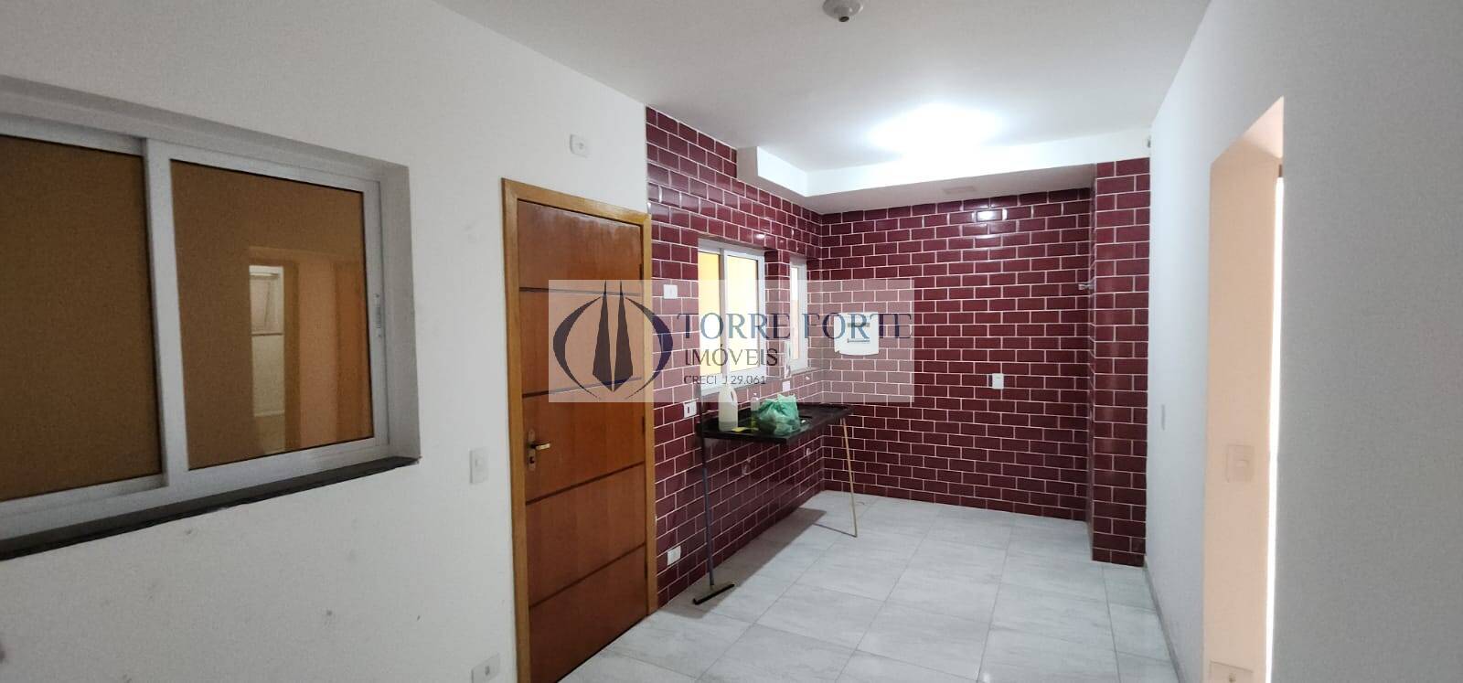 Apartamento à venda com 2 quartos, 42m² - Foto 1