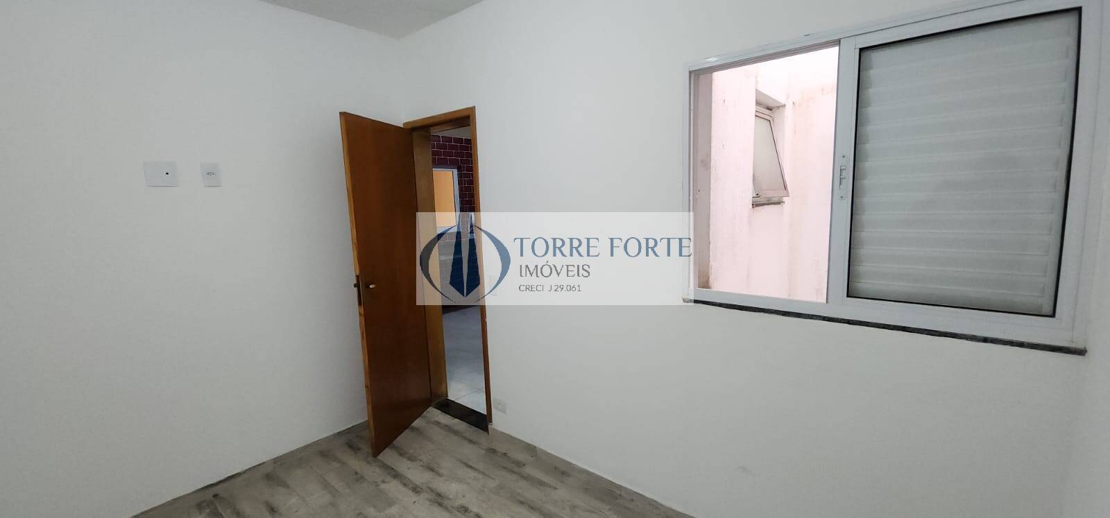 Apartamento à venda com 2 quartos, 42m² - Foto 18