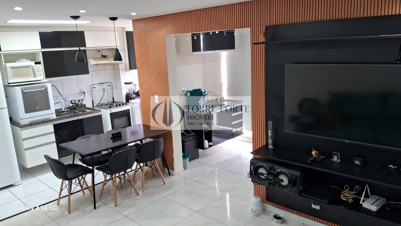 Apartamento à venda com 2 quartos, 55m² - Foto 1