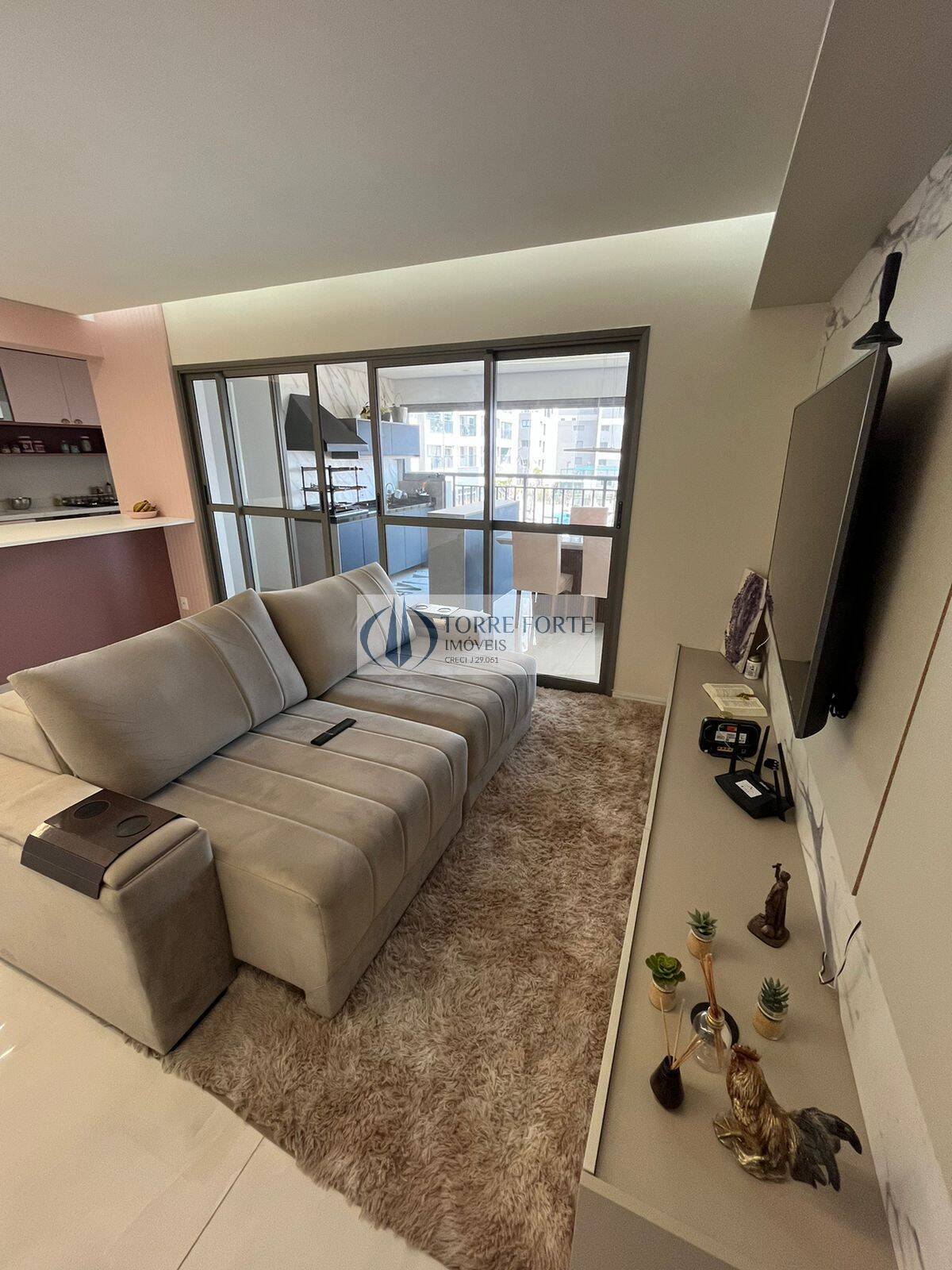 Apartamento à venda com 3 quartos, 121m² - Foto 2