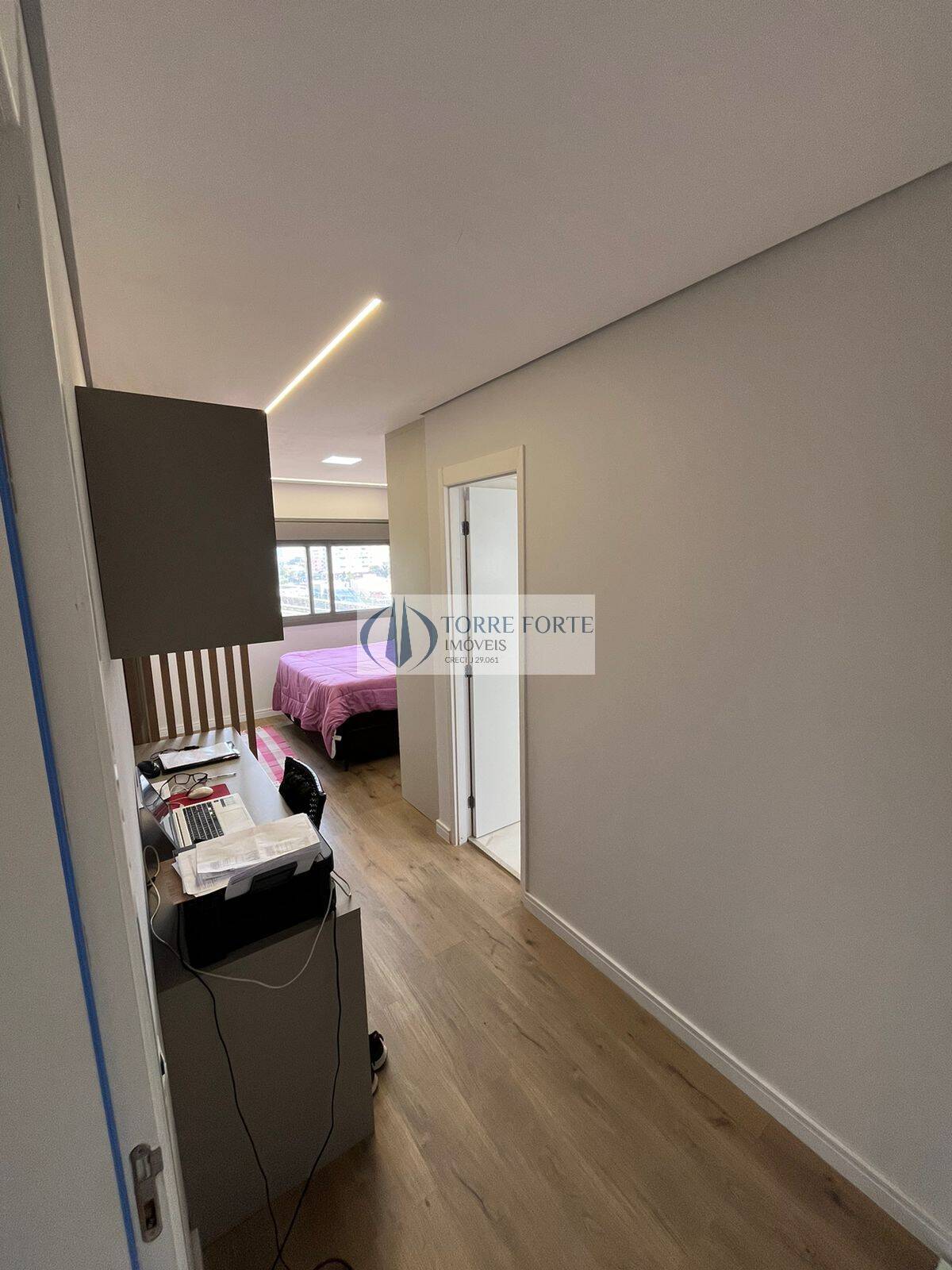 Apartamento à venda com 3 quartos, 121m² - Foto 42